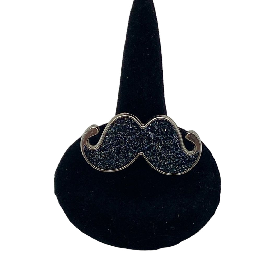 🍭6/$30 Adjustable mustache sparkle ring